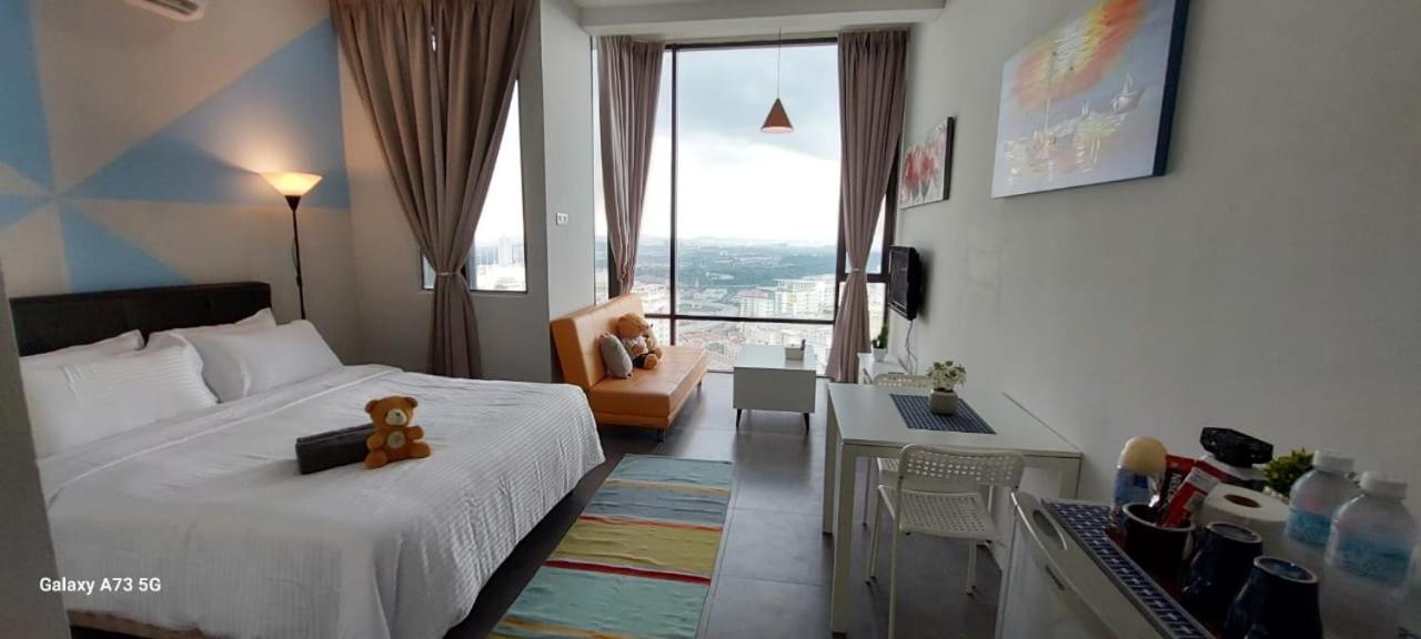 Maya Empire Studio Kampong Bukit Lanjan Экстерьер фото